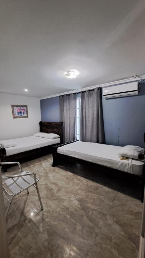 Hostal Oceans Paradise San Andres  Exterior photo